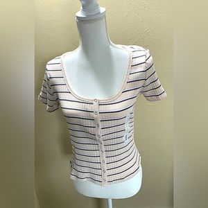SO Cream & White Striped Short Sleeve Snap Front Top Size XS NWT